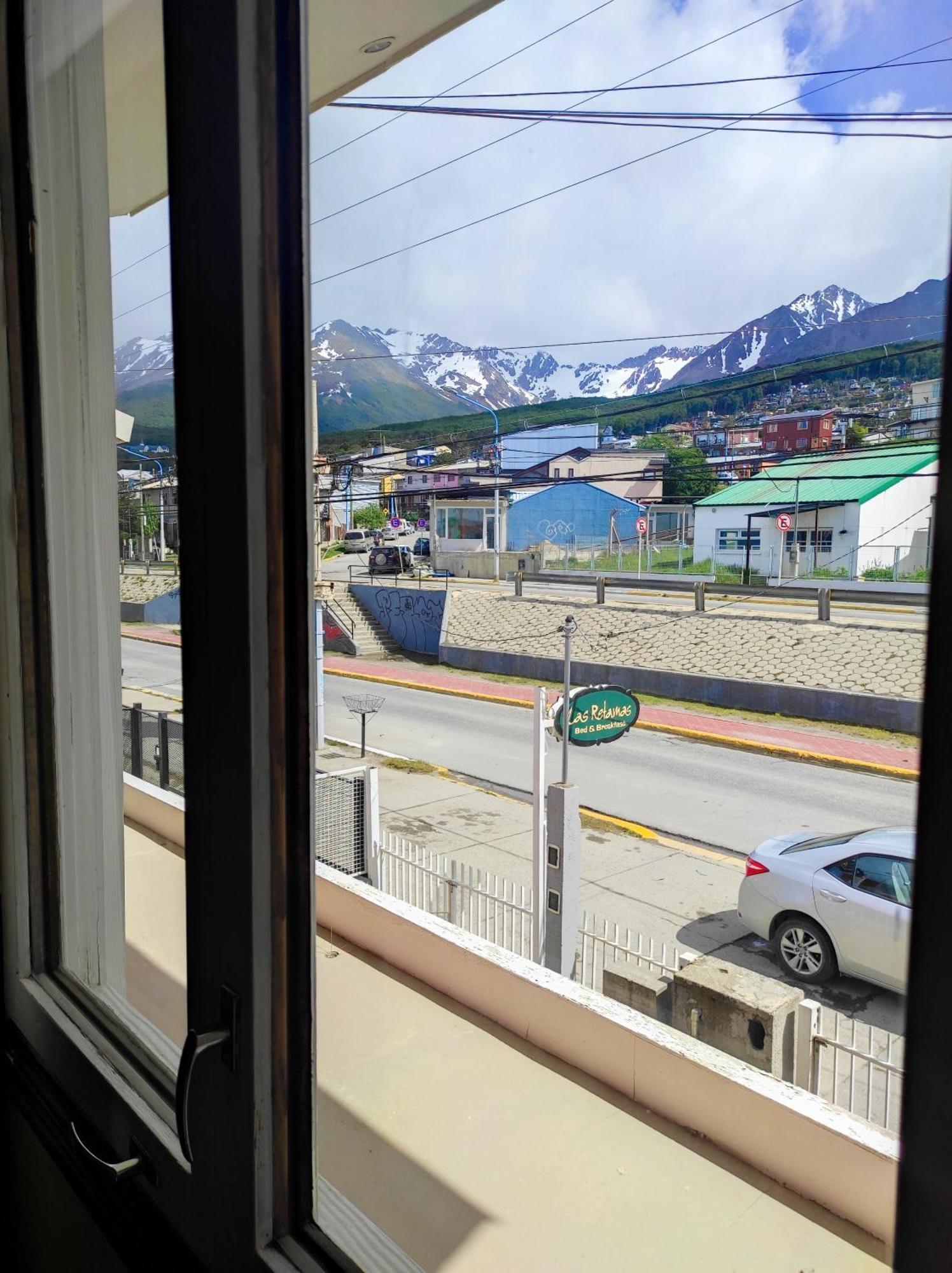 Las Retamas B&B Ushuaia Esterno foto