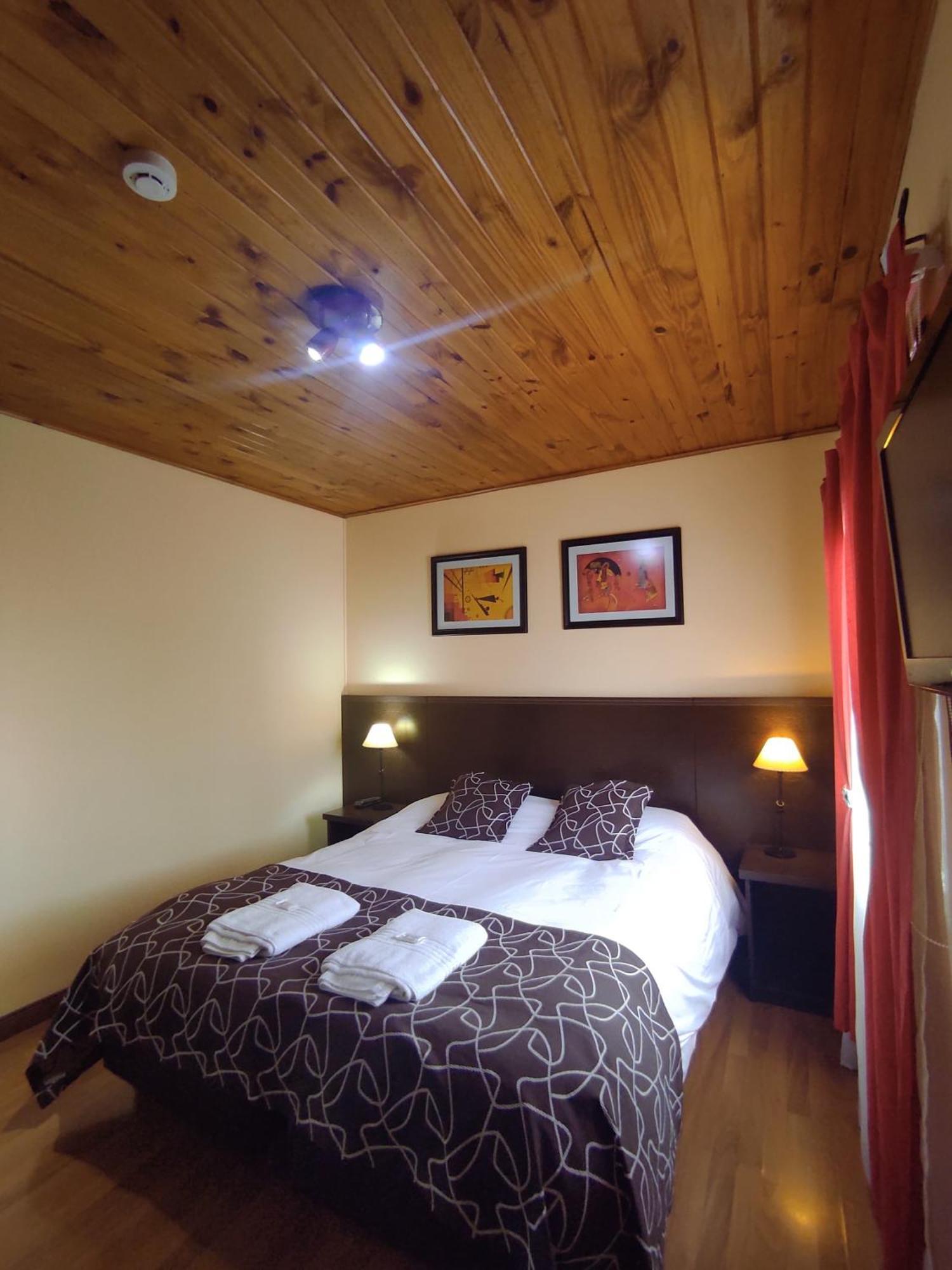 Las Retamas B&B Ushuaia Esterno foto